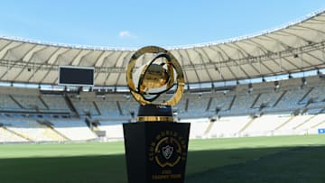 Die Trophäe der FIFA Klub-WM