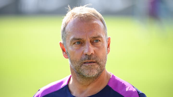 Hansi Flick entame sa deuxième saison au Barça. 