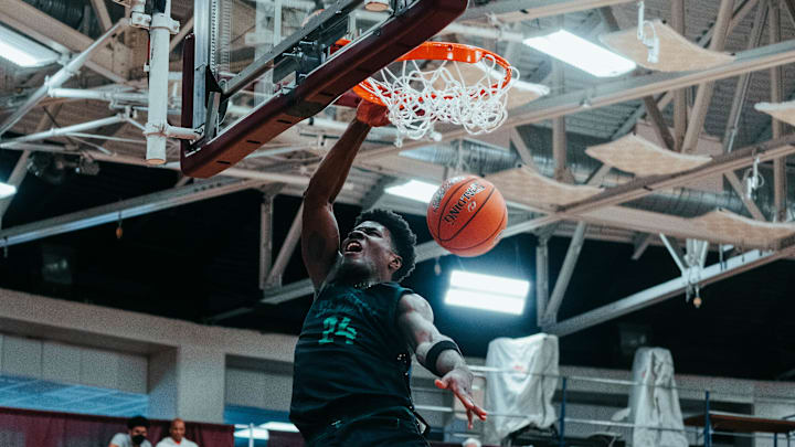 Santa Marita (CA) St. Joseph's Tounde Yessoufou throws down a dunk at the 2025 Hoophall Classic against Holy Innocents (GA). Santa Marita (CA) St. Joseph's Tounde Yessoufou throws down a dunk at the 2025 Hoophall Classic against Holy Innocents (GA).