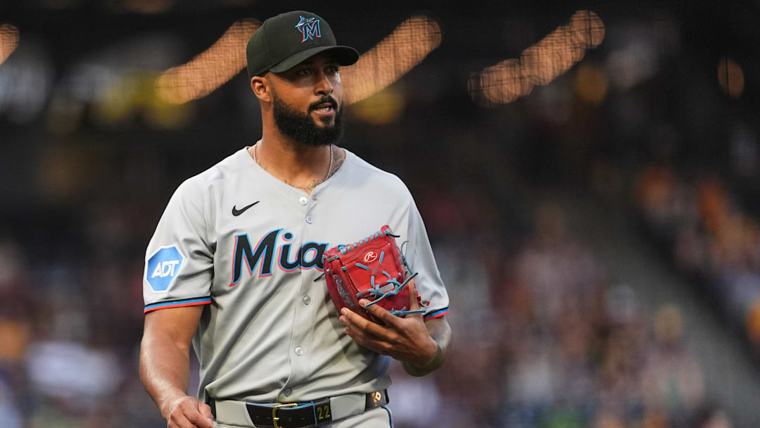 Miami Marlins v Pittsburgh Pirates
