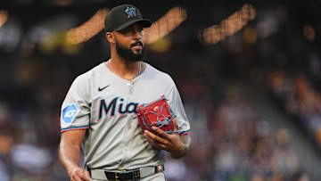 Miami Marlins v Pittsburgh Pirates