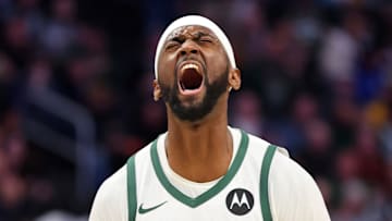 Indiana Pacers v Milwaukee Bucks