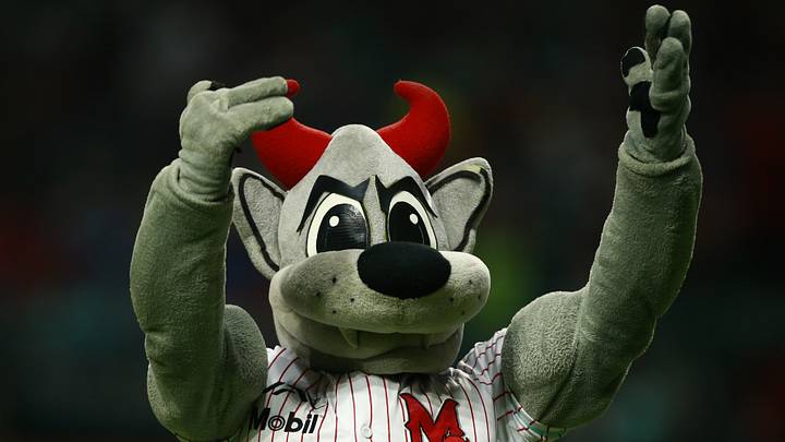 Diablos Rojos aplasta a Oaxaca y fuerza el séptimo juego; Pericos elimina a Campeche