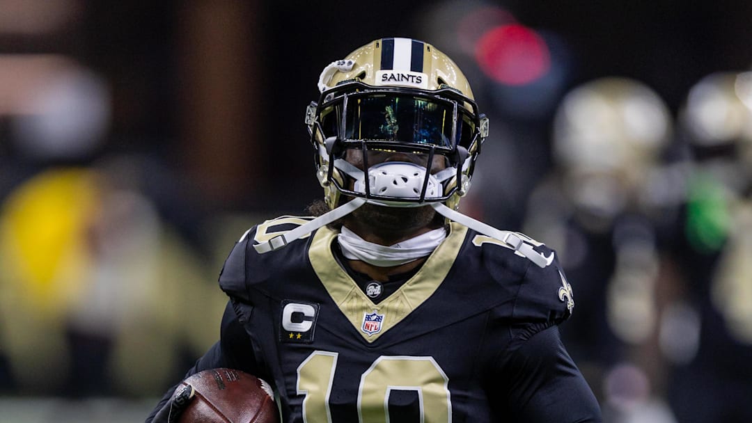 Sep 14, 2025; New Orleans, Louisiana, USA; New Orleans Saints wide receiver Brandin Cooks (10) during warmups against the San Francisco 49ers at Caesars Superdome. Mandatory Credit: Stephen Lew-Imagn Images