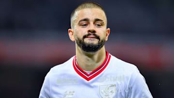 Edon Zhegrova - LOSC