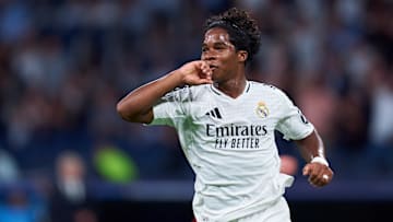 Endrick marcou seu primeiro gol em Champions League