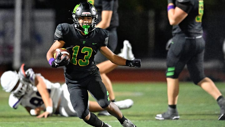 West Linn has a huge game on the road against Lakeridge this Friday night. West Linn has a huge game on the road against Lakeridge this Friday night.