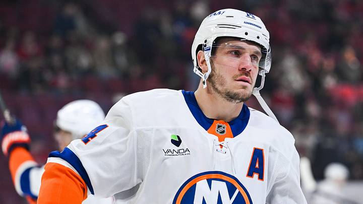 Mar 21, 2026; Montreal, Quebec, CAN; New York Islanders center Bo Horvat (14) looks on during warm-up before the game against the Montreal Canadiens at Bell Centre. Mandatory Credit: David Kirouac-Imagn Images Mar 21, 2026; Montreal, Quebec, CAN; New York Islanders center Bo Horvat (14) looks on during warm-up before the game against the Montreal Canadiens at Bell Centre. Mandatory Credit: David Kirouac-Imagn Images