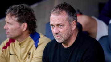 Hansi Flick is in the middle of his first difficult moment as Barcelona manager