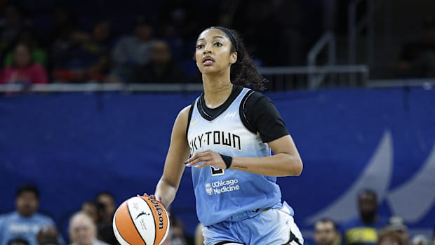 Chicago Sky forward Angel Reese 