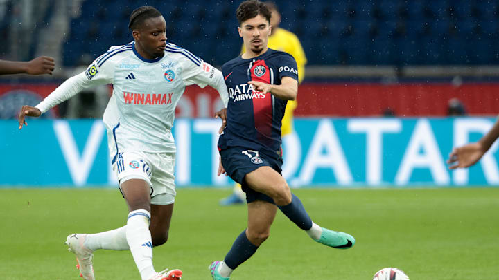 PSG x Strasbourg duelam pela Ligue 1 2025/26 PSG x Strasbourg duelam pela Ligue 1 2025/26