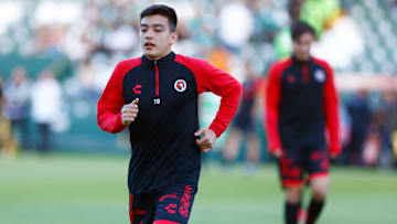 De acuerdo con el diario El Universal, Pachuca se ha adelantado para fichar a la joya de Xolos, Gilberto Mora, y podría cerrarlo en este mismo verano para llevarlo al Mundial de Clubes.