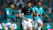 Al delantero uruguayo Federico Viñas lo relacionan con Cruz Azul, sin embargo, gracias a su buen presente con León y la selección de Uruguay, su meta es llegar a Europa.