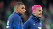 Kylian Mbappé y Antoine Griezmann