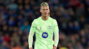Dani Olmo desfalcou o Barcelona contra o Benfica