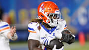 Nov 16, 2024; San Jose, California, USA; Boise State Broncos running back Ashton Jeanty (2) runs the ball against the San Jose State Spartans in the fourth quarter at CEFCU Stadium. Mandatory Credit: Cary Edmondson-Imagn Images