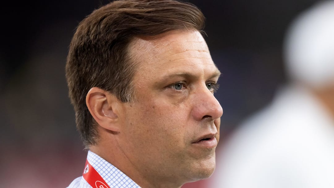Aug 9, 2025; Glendale, Arizona, USA; Kansas City Chiefs general manager Brett Veach against the Arizona Cardinals during a preseason NFL game at State Farm Stadium. Mandatory Credit: Mark J. Rebilas-Imagn Images Aug 9, 2025; Glendale, Arizona, USA; Kansas City Chiefs general manager Brett Veach against the Arizona Cardinals during a preseason NFL game at State Farm Stadium. Mandatory Credit: Mark J. Rebilas-Imagn Images