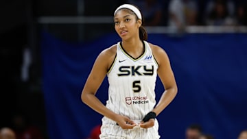 Chicago Sky, Angel Reese