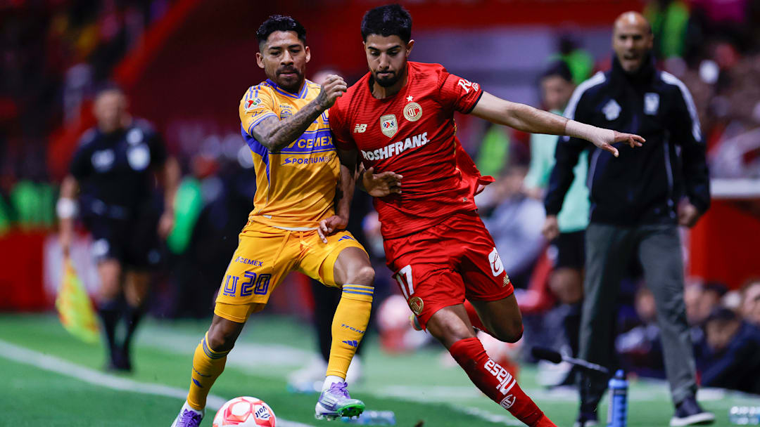 Toluca v Tigres UANL - Torneo Apertura 2025 Liga MX