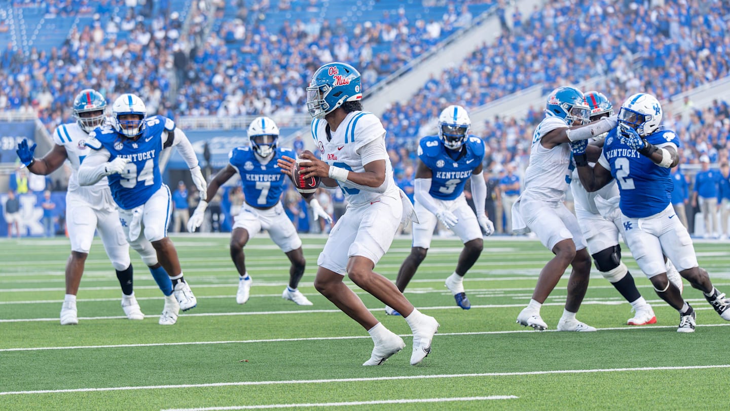 Arkansas Faces Ole Miss in SEC Week 4 Season Opener