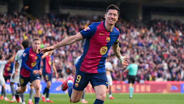 Robert Lewandowski será titular con el FC Barcelona ante el Valencia 