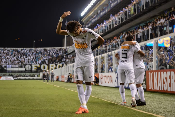 Neymar de volta ao Santo