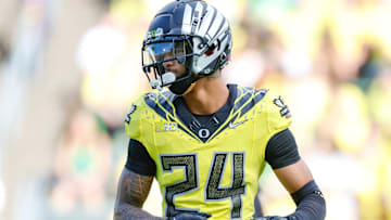 Kingston Lopa in his appearance against Illinois at Autzen Stadium, October 26, 2024, in Eugene, Oregon. 