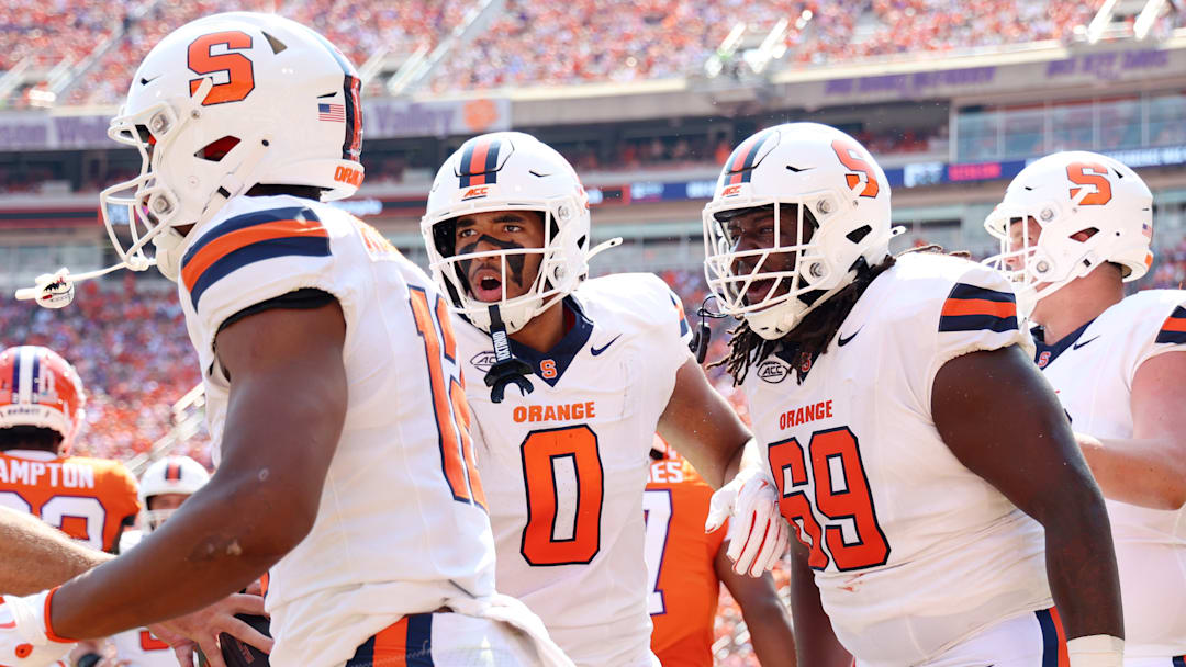 Syracuse v Clemson