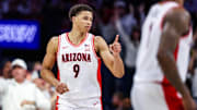 Arizona Wildcats forward Carter Bryant (9).