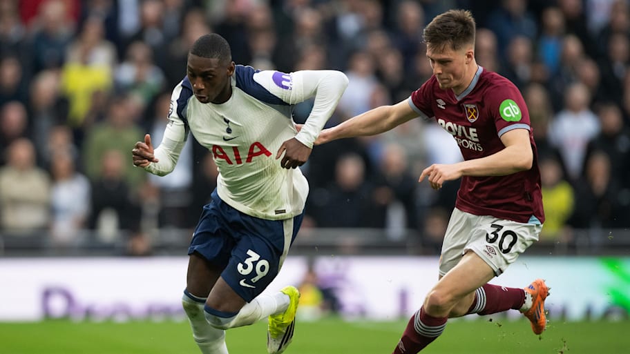 Randal Kolo Muani, Oliver Scarles