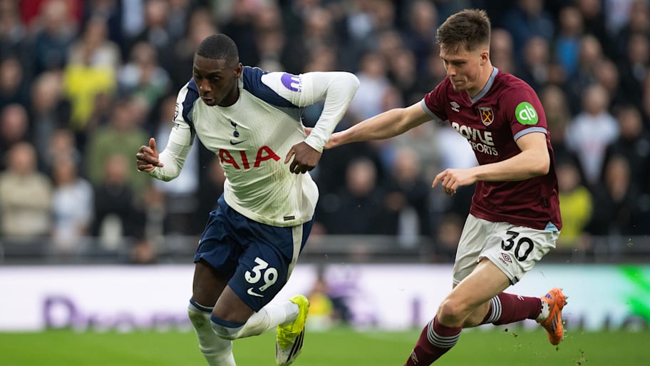 Randal Kolo Muani, Oliver Scarles