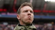 Julian Nagelsmann setzt im Prinzenpark auf eine Dreierkette