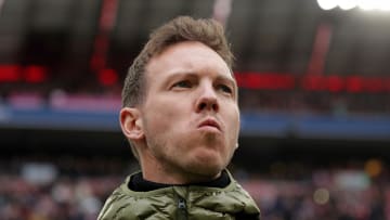 Julian Nagelsmann setzt im Prinzenpark auf eine Dreierkette