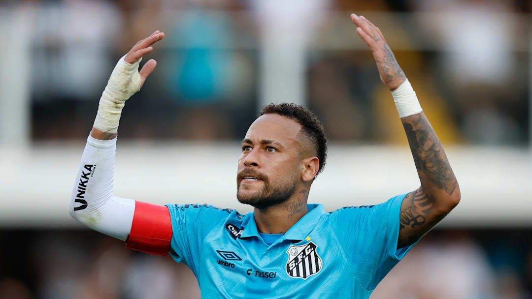 Neymar foi expulso contra o Botafogo
