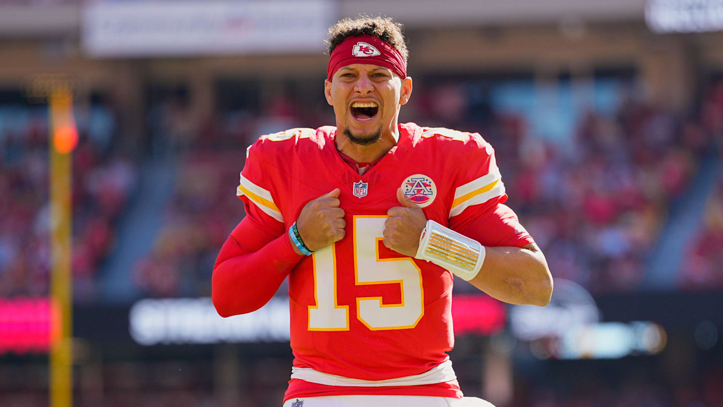 Chiefs #39 Everybody s Gotta Eat Mantra Sure Seems to Be Working