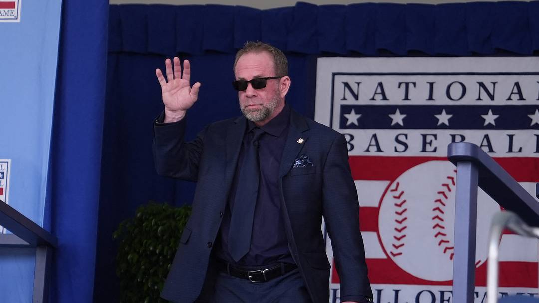 Jul 26, 2026; Cooperstown, NY, USA; Hall of Famer Jeff Bagwell is introduced during the National Baseball Hall of Fame Induction ceremony at Clark Sports Center. Mandatory Credit: Gregory Fisher-Imagn Images