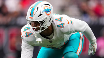 Miami Dolphins edge rusher Chop Robinson