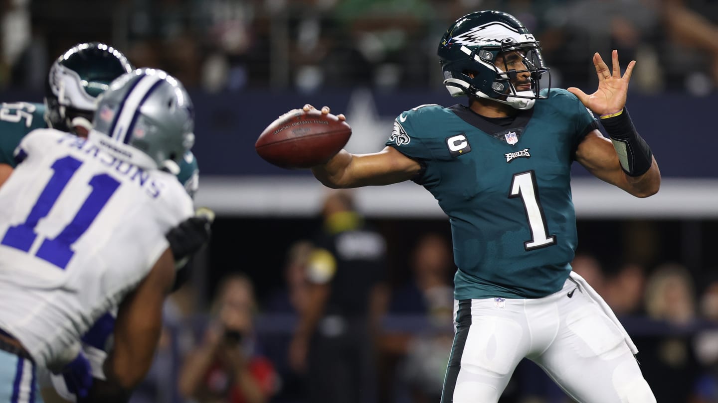 Cowboys vs Eagles Point Spread, Over/Under, Moneyline and Betting Trends for NFL Week 18 Game
