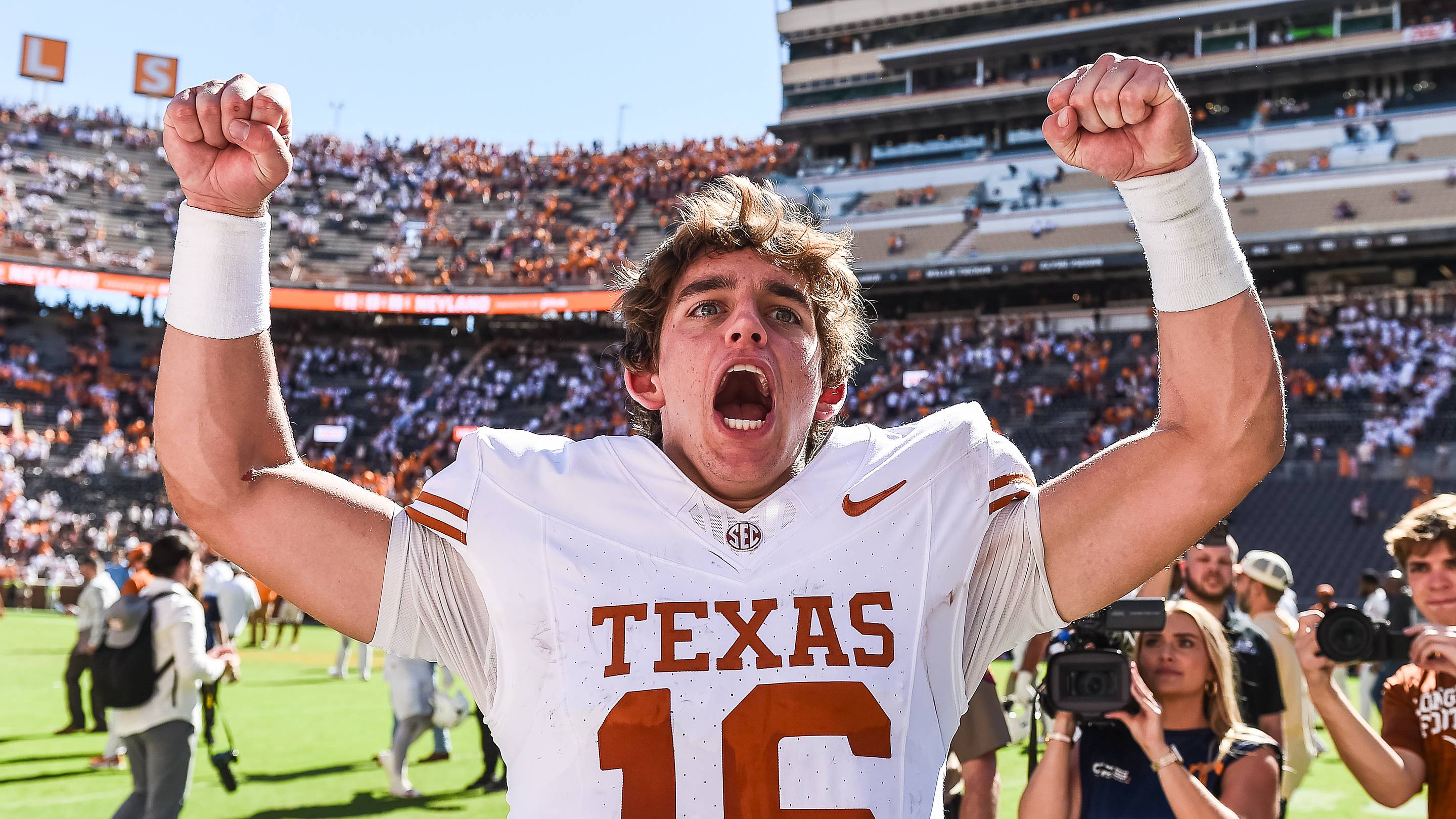 College football picks and predictions for all 58 games in Week 6, straight-up and ATS