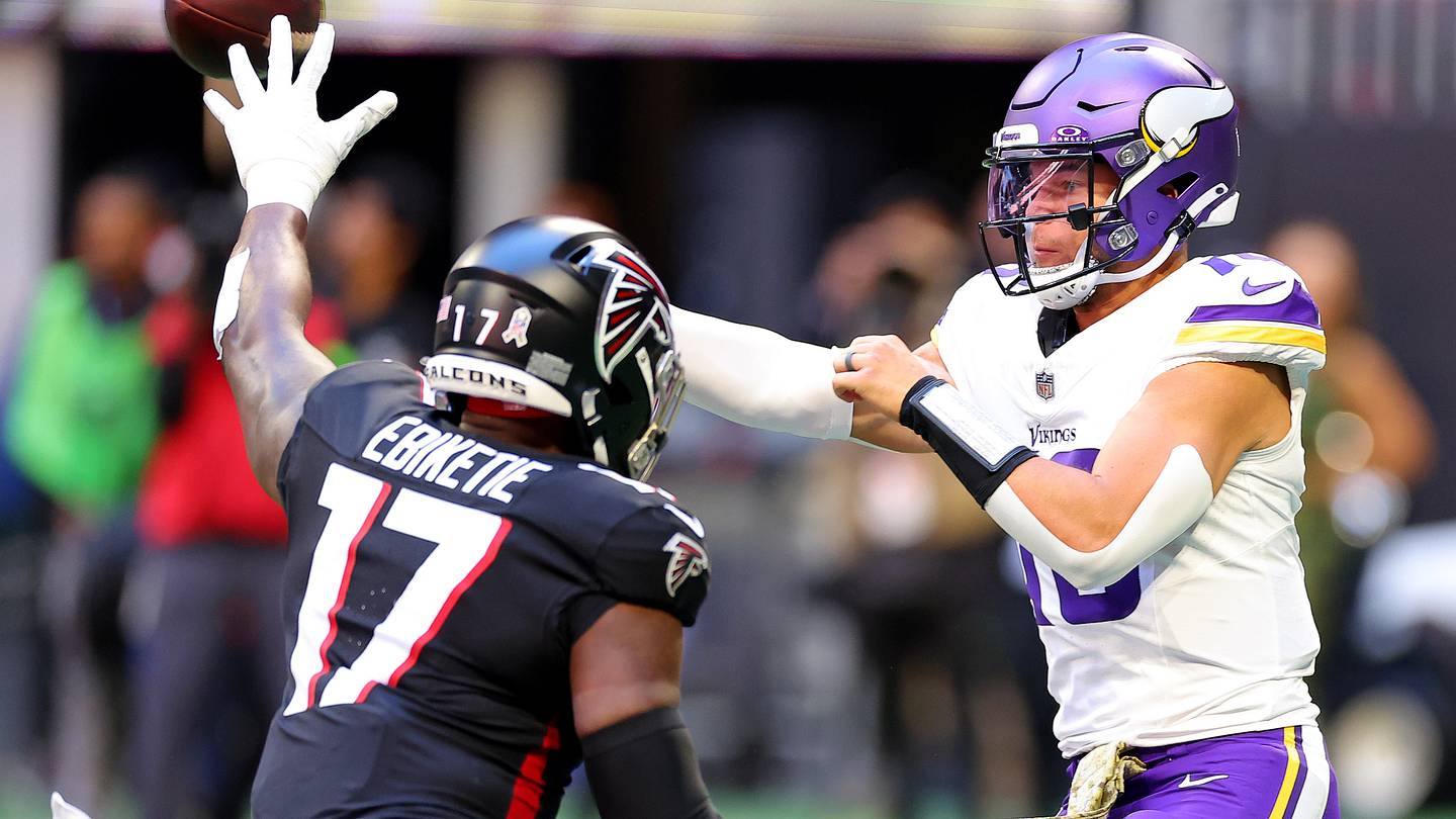 How big of an issue is edge rusher for the 2024 Falcons? - Vimarsana News