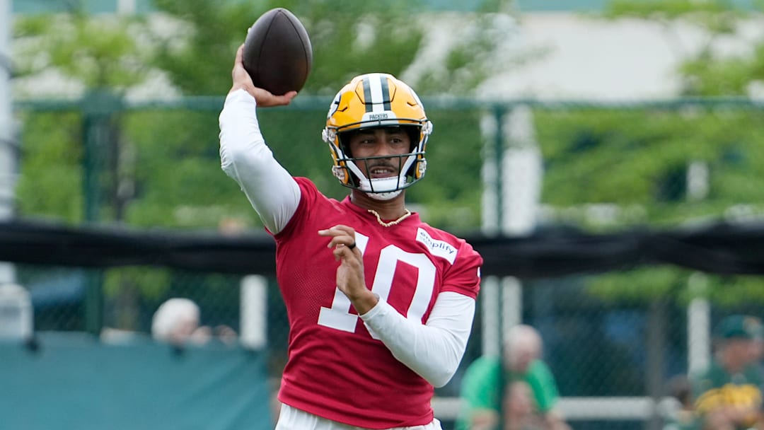 Green Bay Packers quarterback Jordan Love (10) throws the ball during the second day of training camp on Thursday, July 24, 2025, at Ray Nitschke Field in Ashwaubenon, Wis.