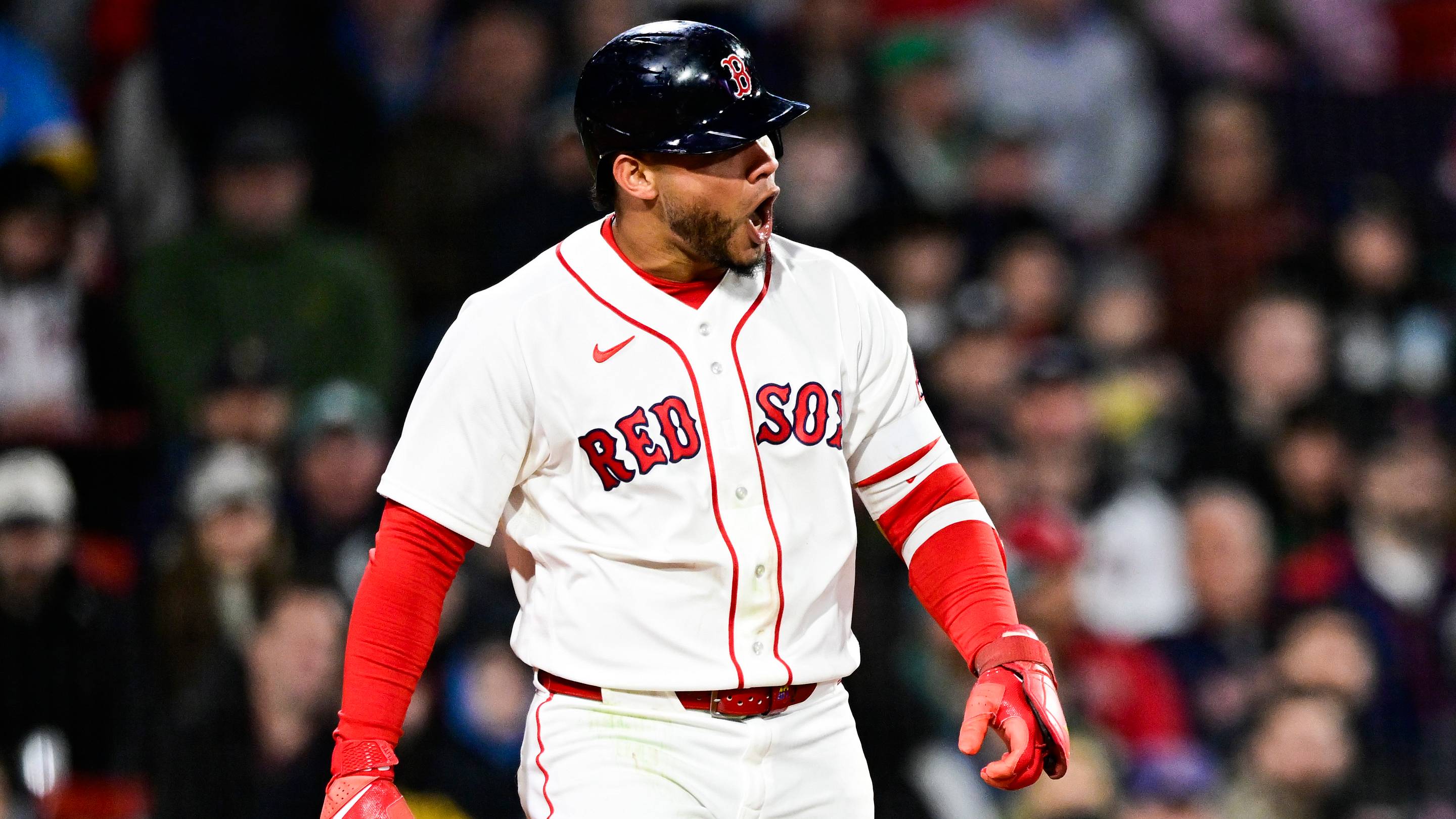Willson Contreras' fighting words just made the Red Sox clubhouse messy