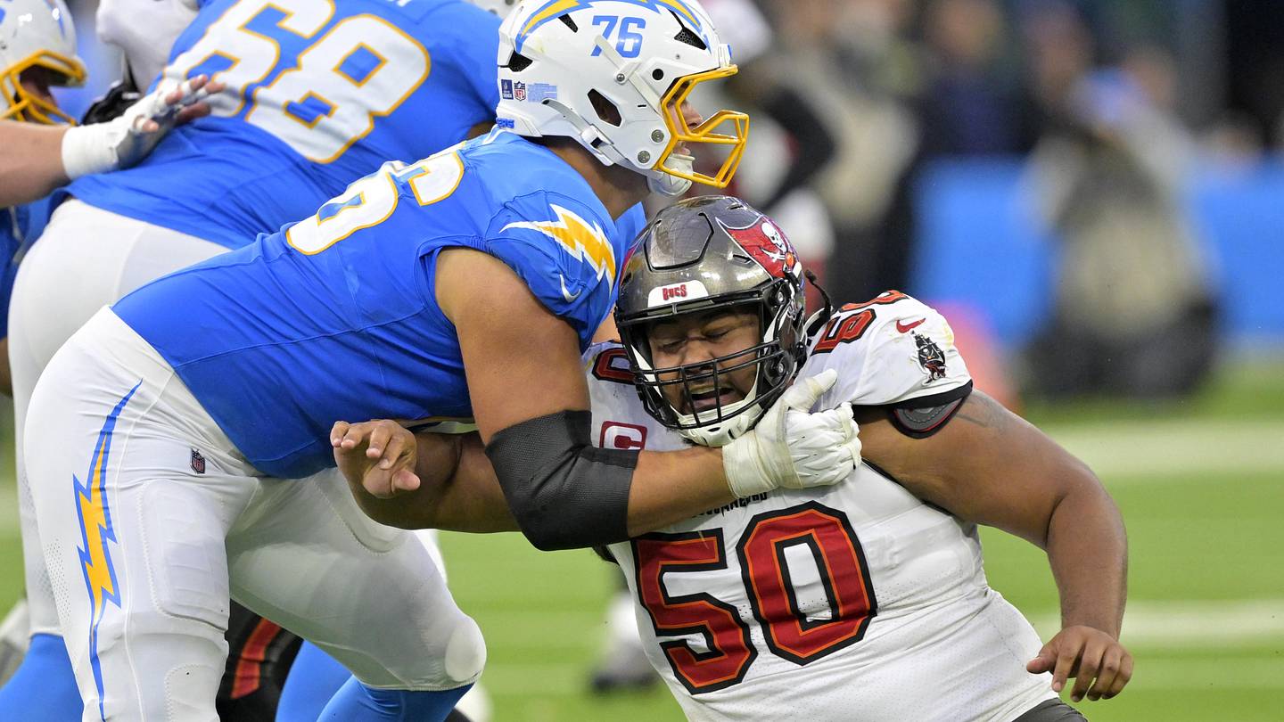 ロサンゼルス充電器は、NFLアナリストを介してインテリアの攻撃ラインの問題に対処する必要があります