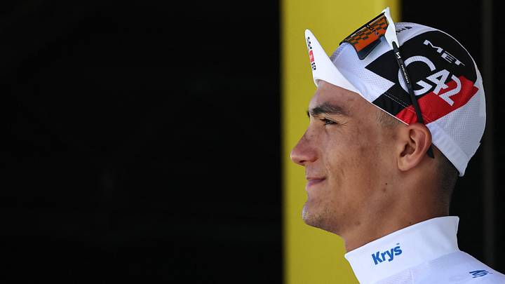 Isaac del Toro termina 34 en la cuarta etapa del Tour de France 2026 y se mantiene octavo en la clasificación general. Isaac del Toro termina 34 en la cuarta etapa del Tour de France 2026 y se mantiene octavo en la clasificación general.