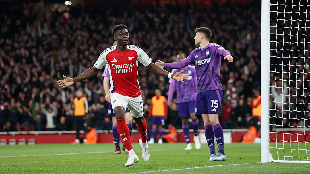 Arsenal FC v Fulham FC - Premier League