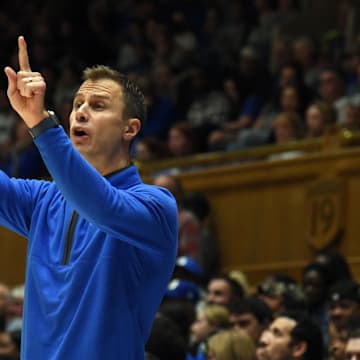 Duke basketball head coach Jon Scheyer