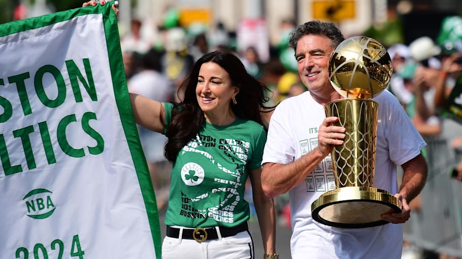 Wyc Grousbeck is out as president of the Celtics three years early. | Bob DeChiara-Imagn Images