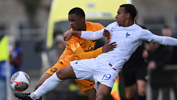 Givairo Read bei Bayern ein Favorit