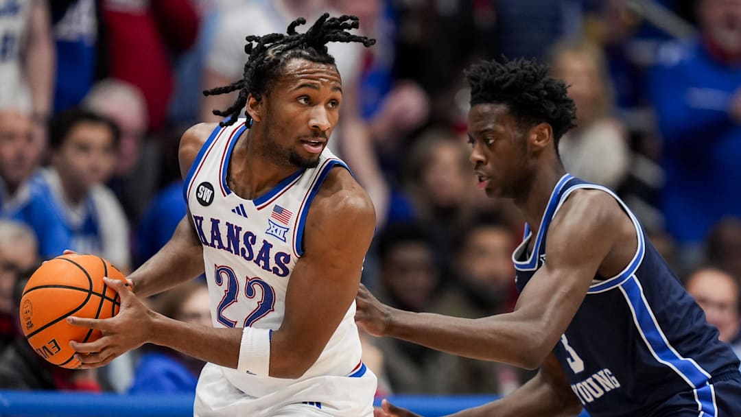 Jan 24, 2026; Columbia, Missouri, USA; Kansas Jayhawks guard Darryn Peterson (22) looks to pass against BYU Cougars forward AJ Dybantsa (3) during the first half at Mizzou Arena. Mandatory Credit: Jay Biggerstaff-Imagn Images Jan 24, 2026; Columbia, Missouri, USA; Kansas Jayhawks guard Darryn Peterson (22) looks to pass against BYU Cougars forward AJ Dybantsa (3) during the first half at Mizzou Arena. Mandatory Credit: Jay Biggerstaff-Imagn Images