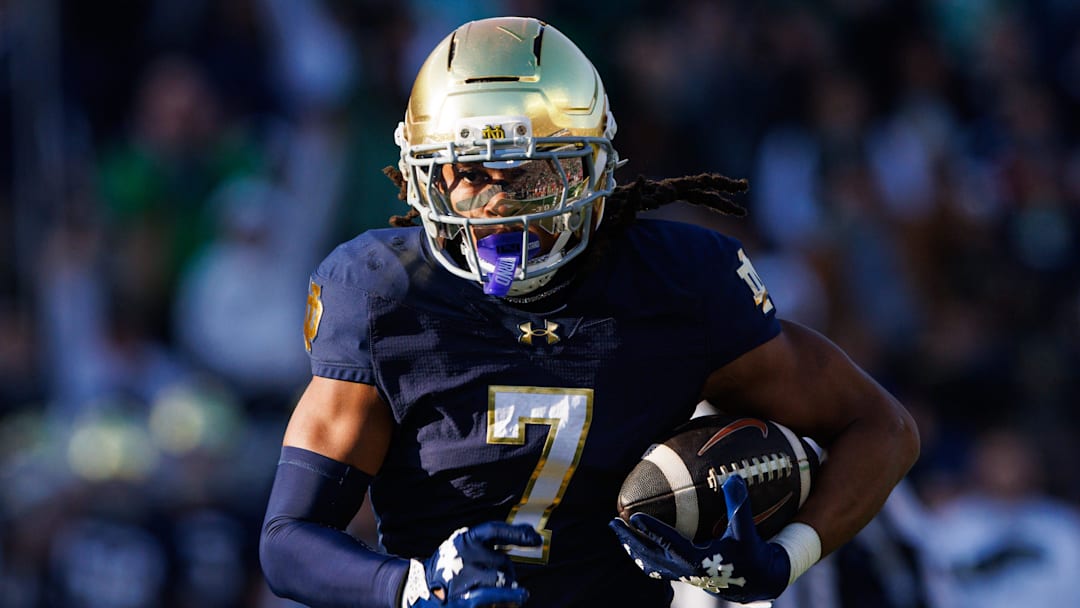 Notre Dame safety Jalen Stroman 